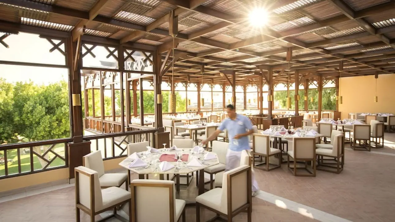 الفندق روبنسون - سوما باي